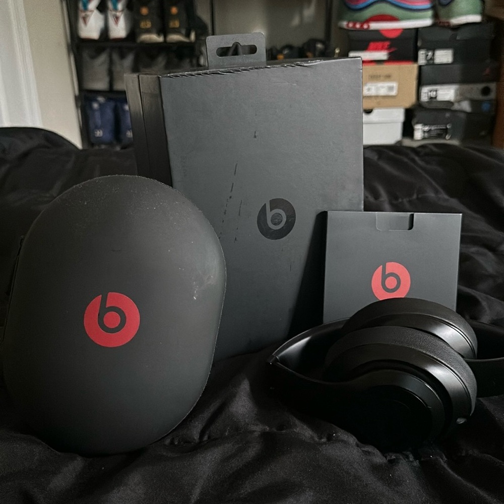 Beats Studio3 Headphones Black